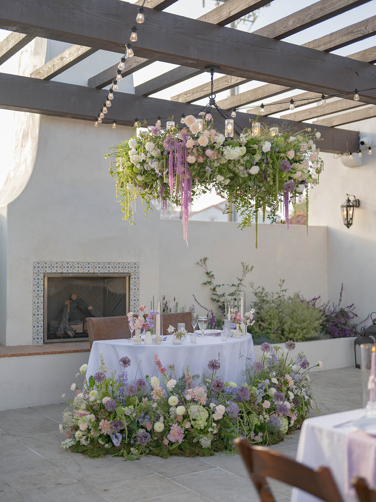 pretty-palm-leaf-event-co-susand-and-david-wedding-at-agape-1928-29