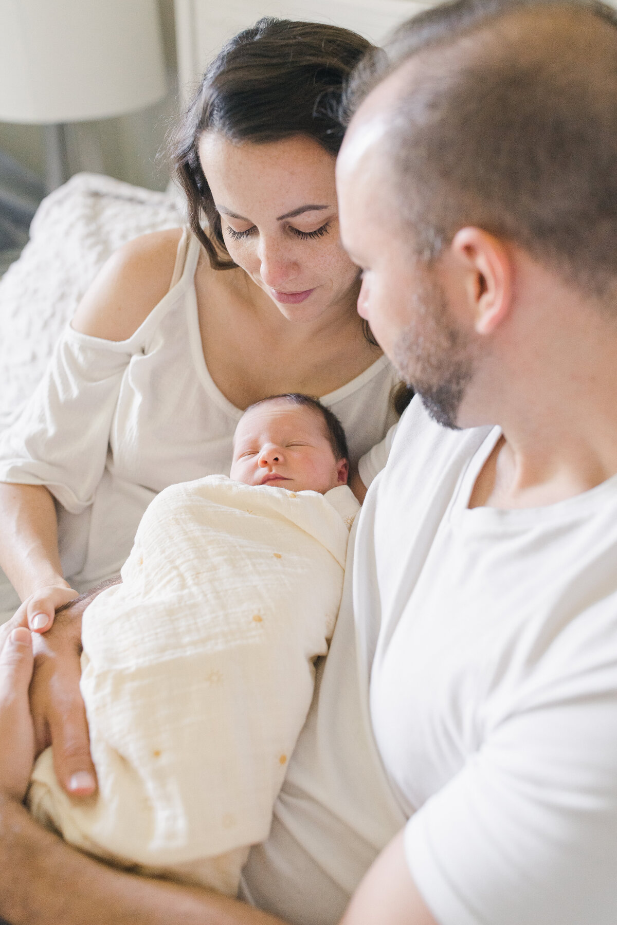 waterloo-ontario-newborn-at-home-lifestyle-session-DSC06296
