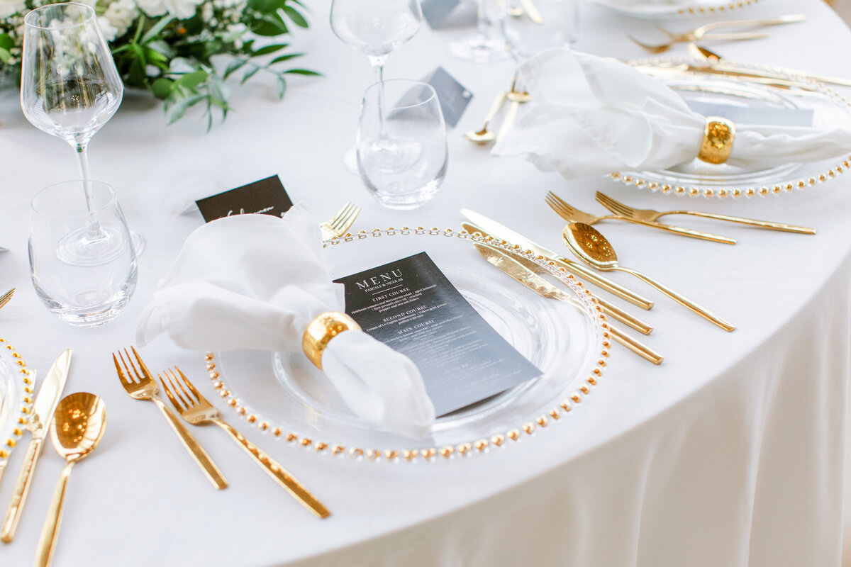 0437 Pascale and Nicolas NAC OBorn Room Wedding Downtown_Ottawa_Photography by Emma