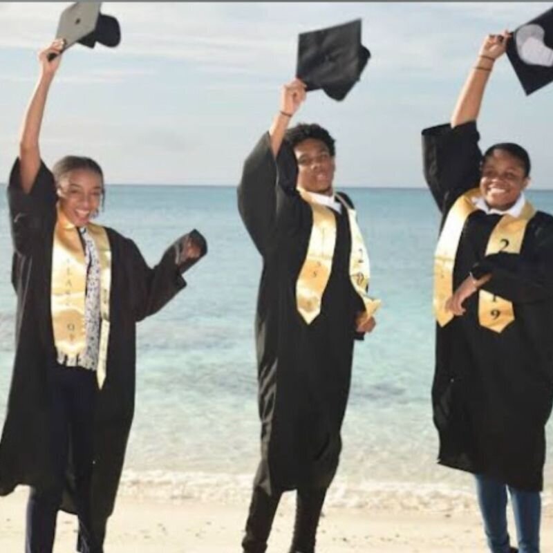 Gallery-students-bahamas-global-academy (14)