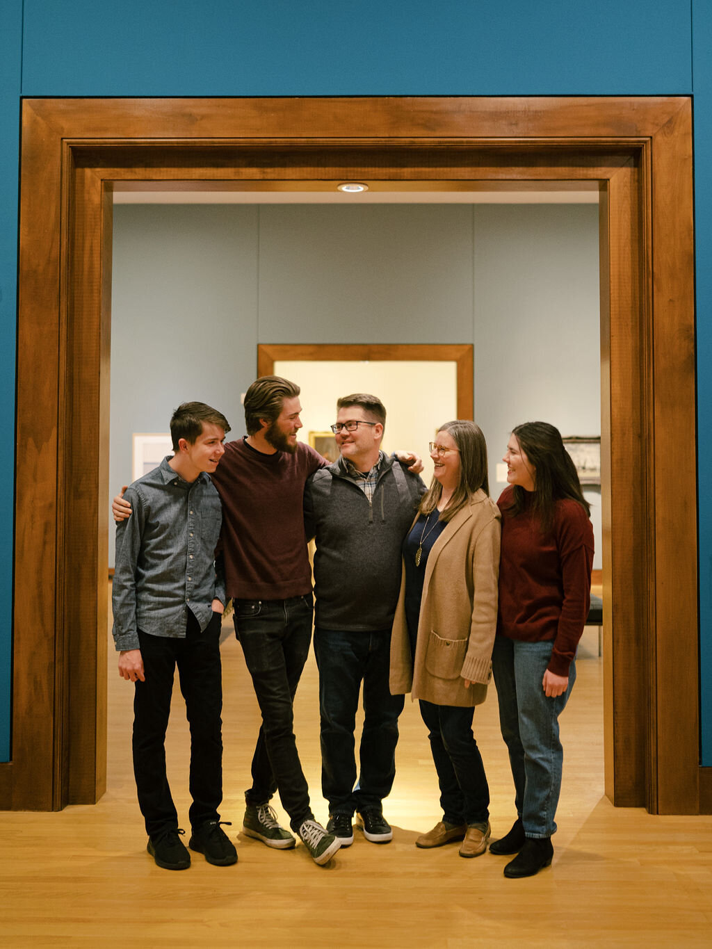 family portraits at art museum-13