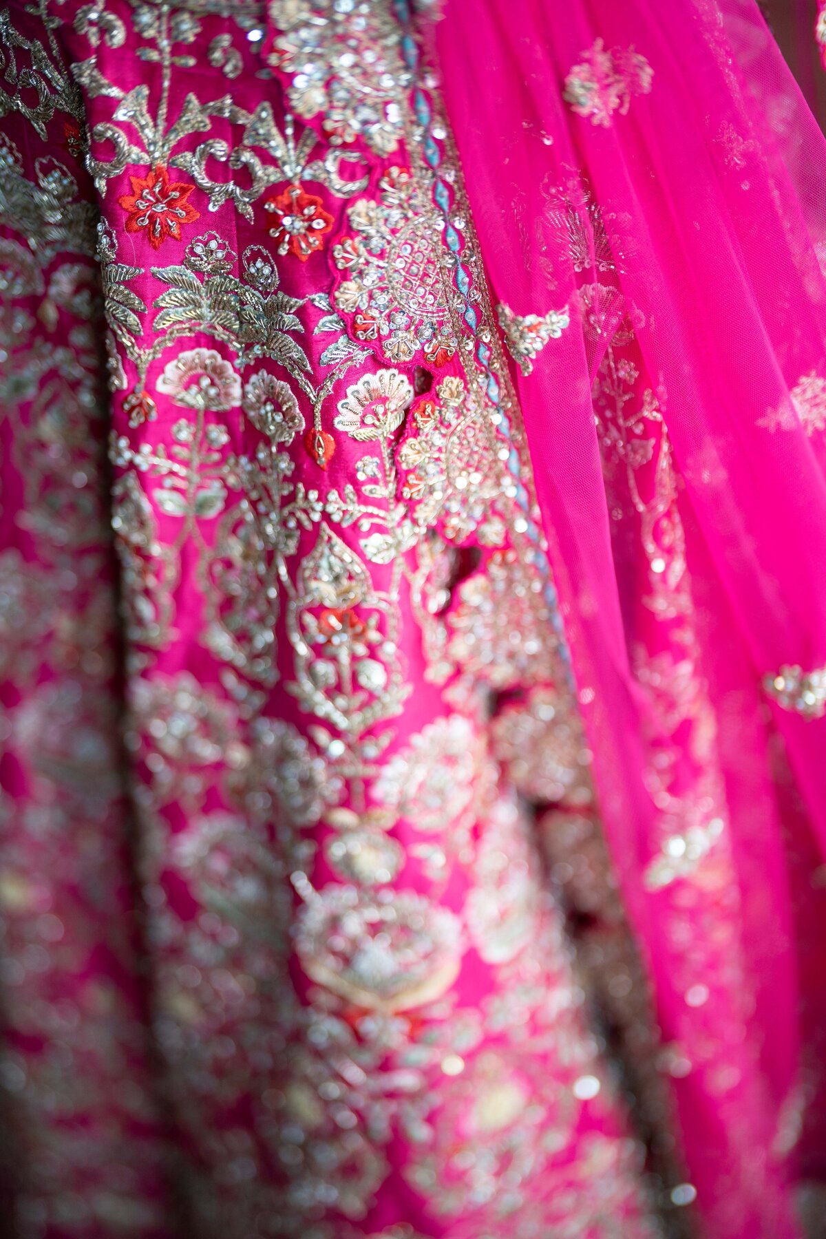 Anna_Grinets_Photography_Machine_Shop_Minneapolis_Wedding_Photographer_00068