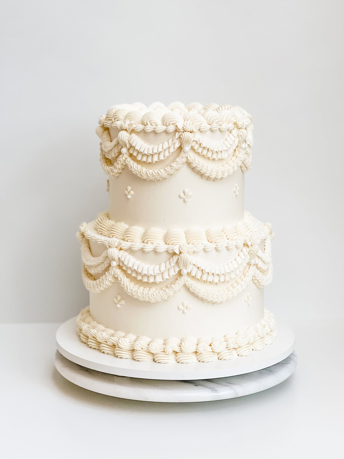 vintage buttercream wedding cake