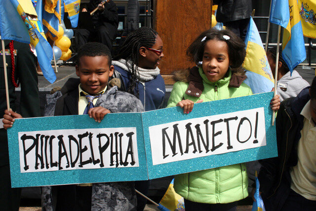 Boy & Girl w: Maneto sign 2013jpeg