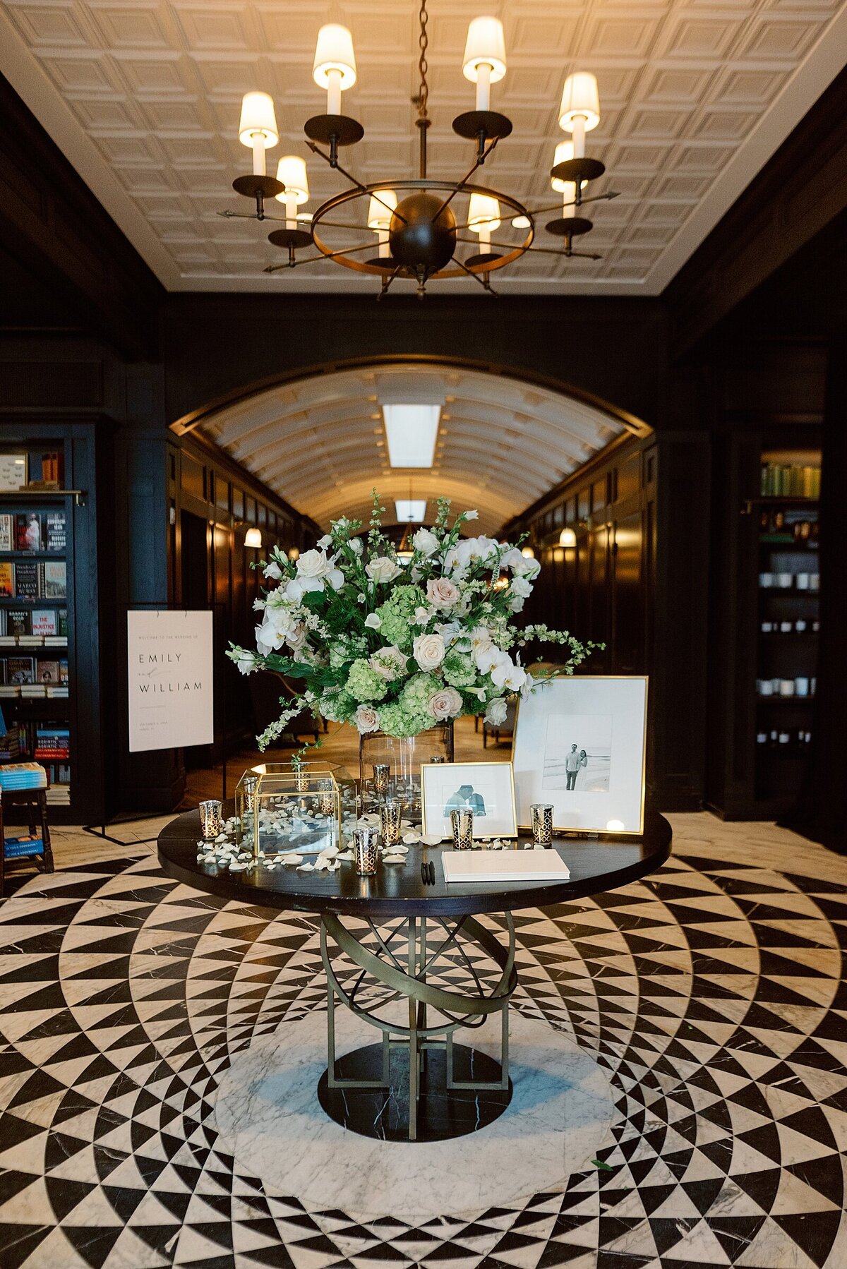 Oxford-Exchange-Tampa-Florida-Wedding_0032
