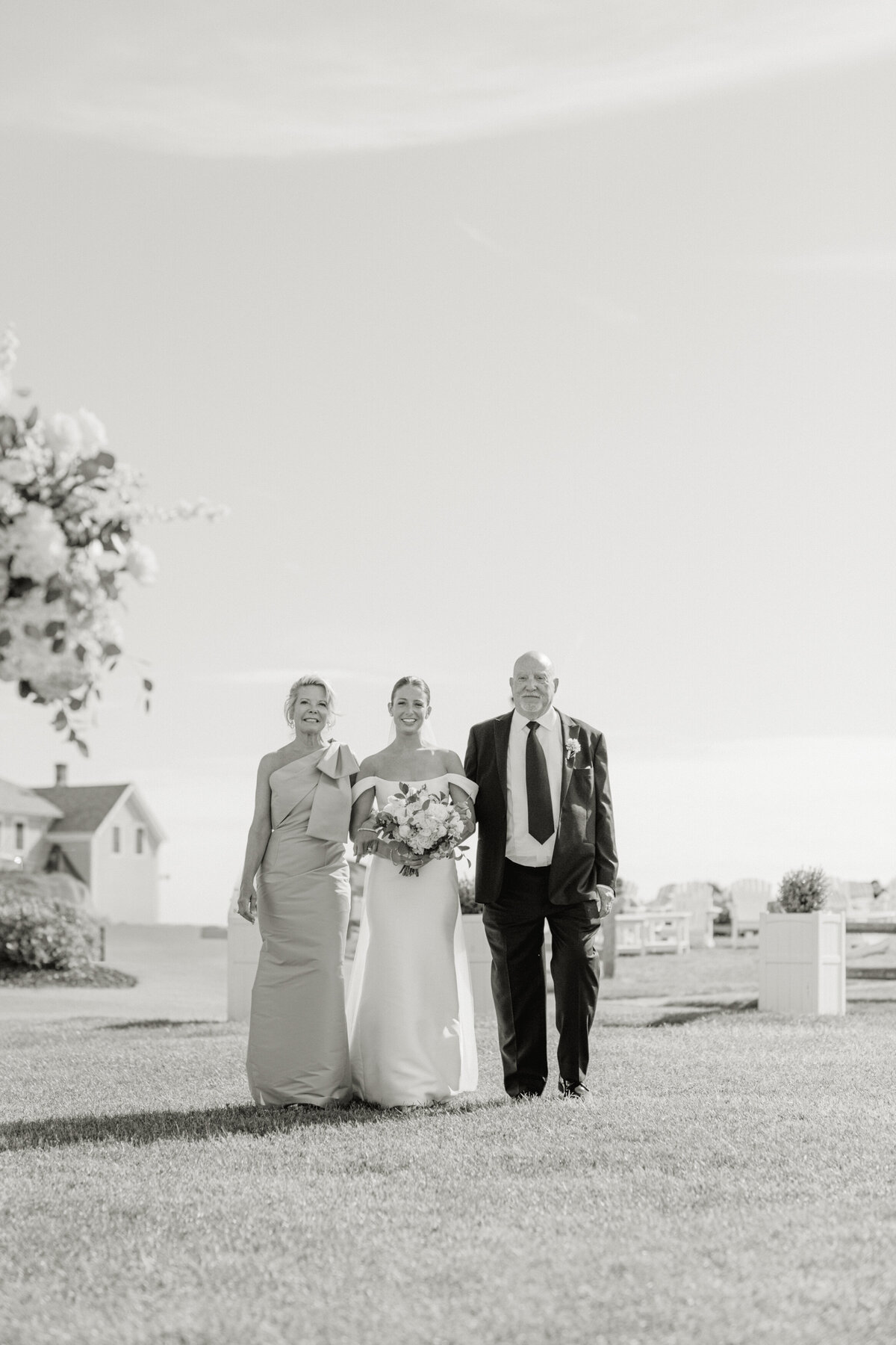 Wedding_SpringHouse_BlockIsland_351HBC_4068©HilaryBlock-2