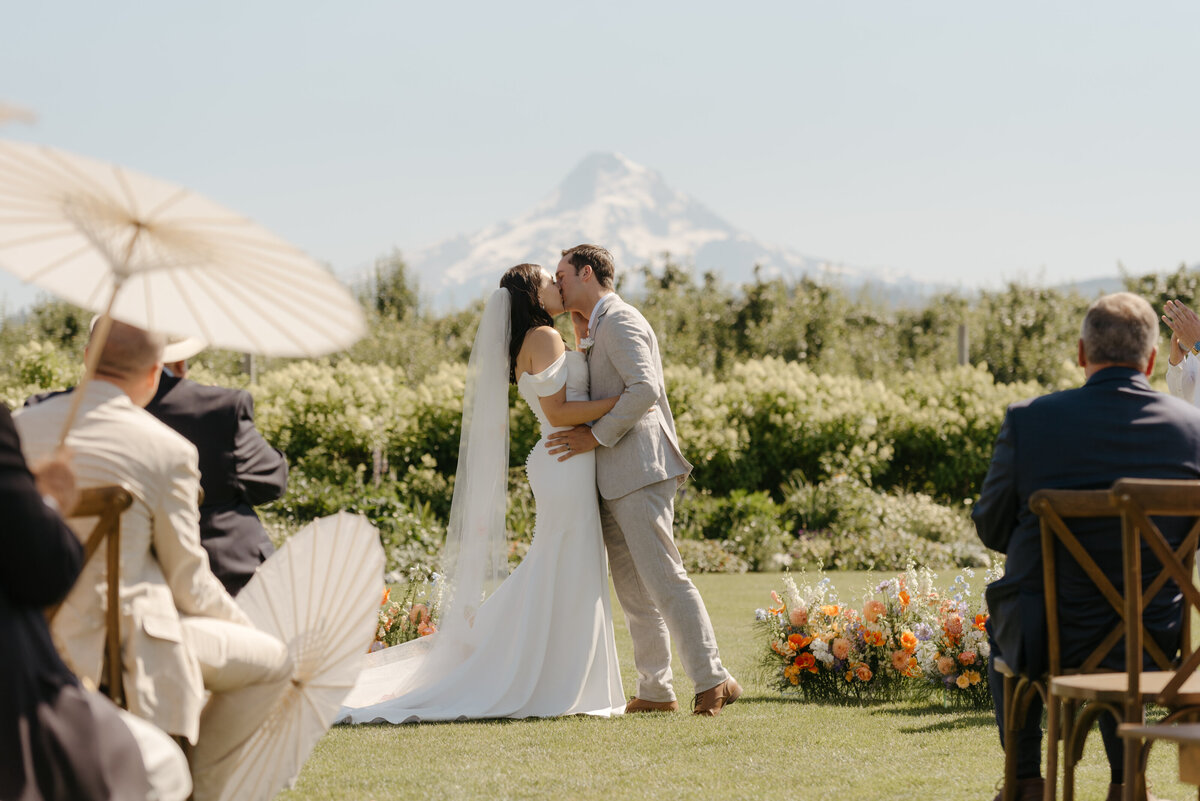 Wedding ceremony at The Orchard Hood River