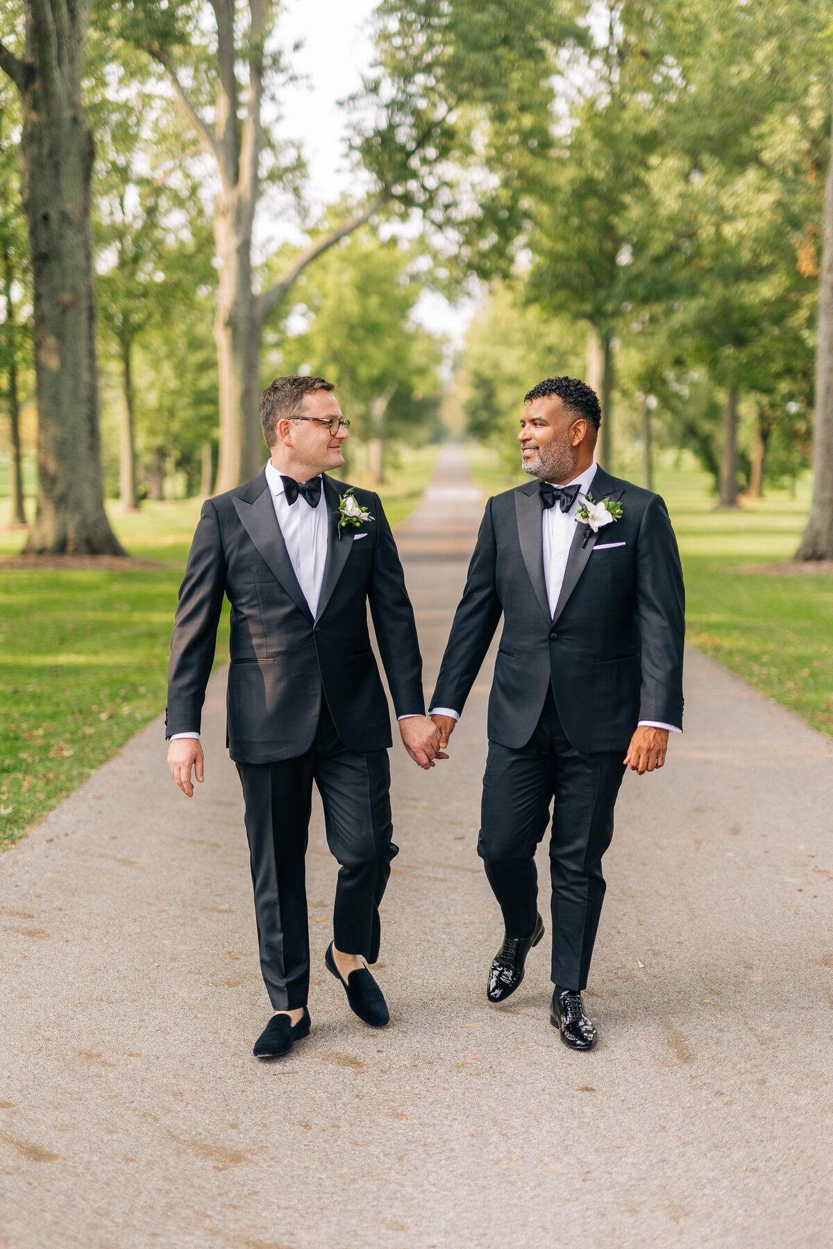 Indianapolis_Gay_Wedding_Photographer_0214