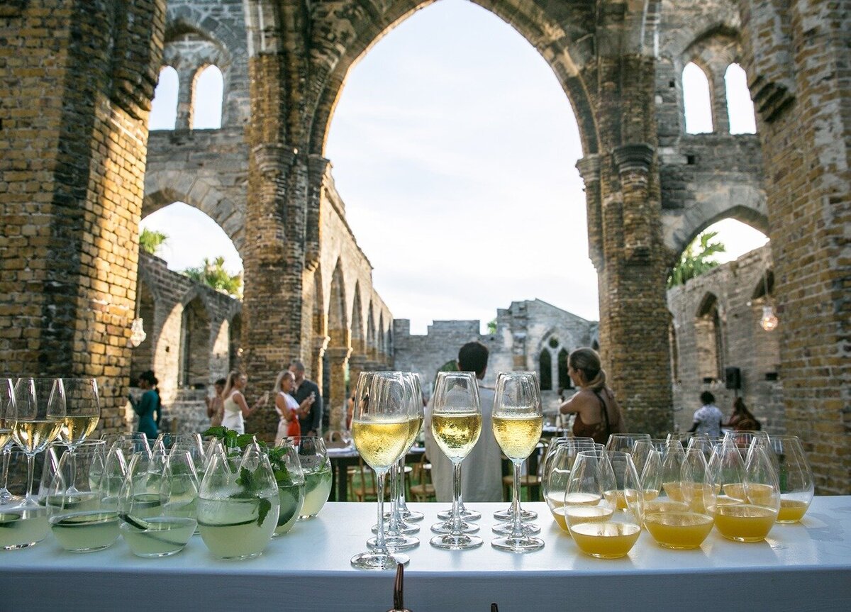 Revolve-Private-Dinner-Unfinished-Church-Bermuda-Dasfete-62