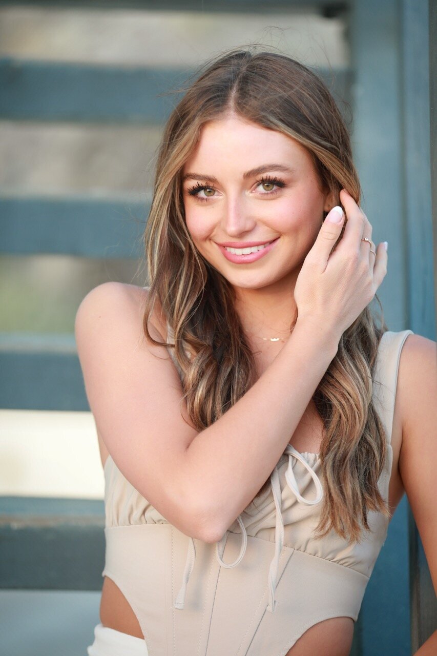 14-senior-graduation-photos-orange-county-lauren-ford-photography.