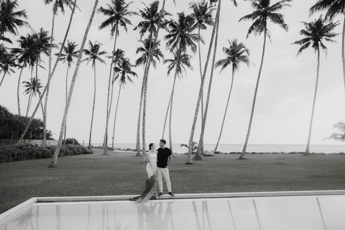 Couple in Sri Lanka at poolside