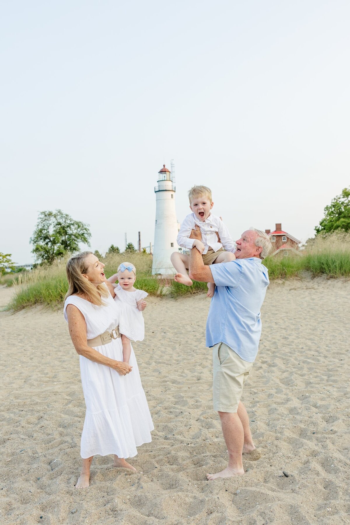 White Extended Family-4794