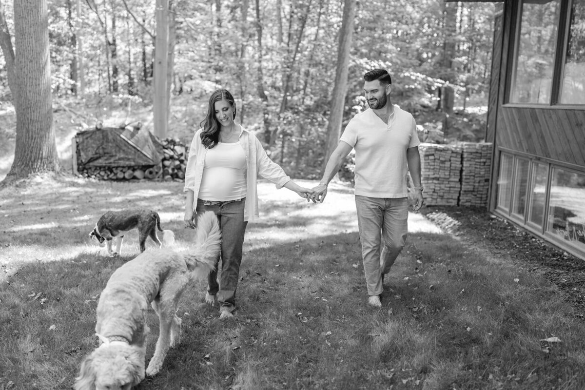 maternity-photographer-cleveland-ohio