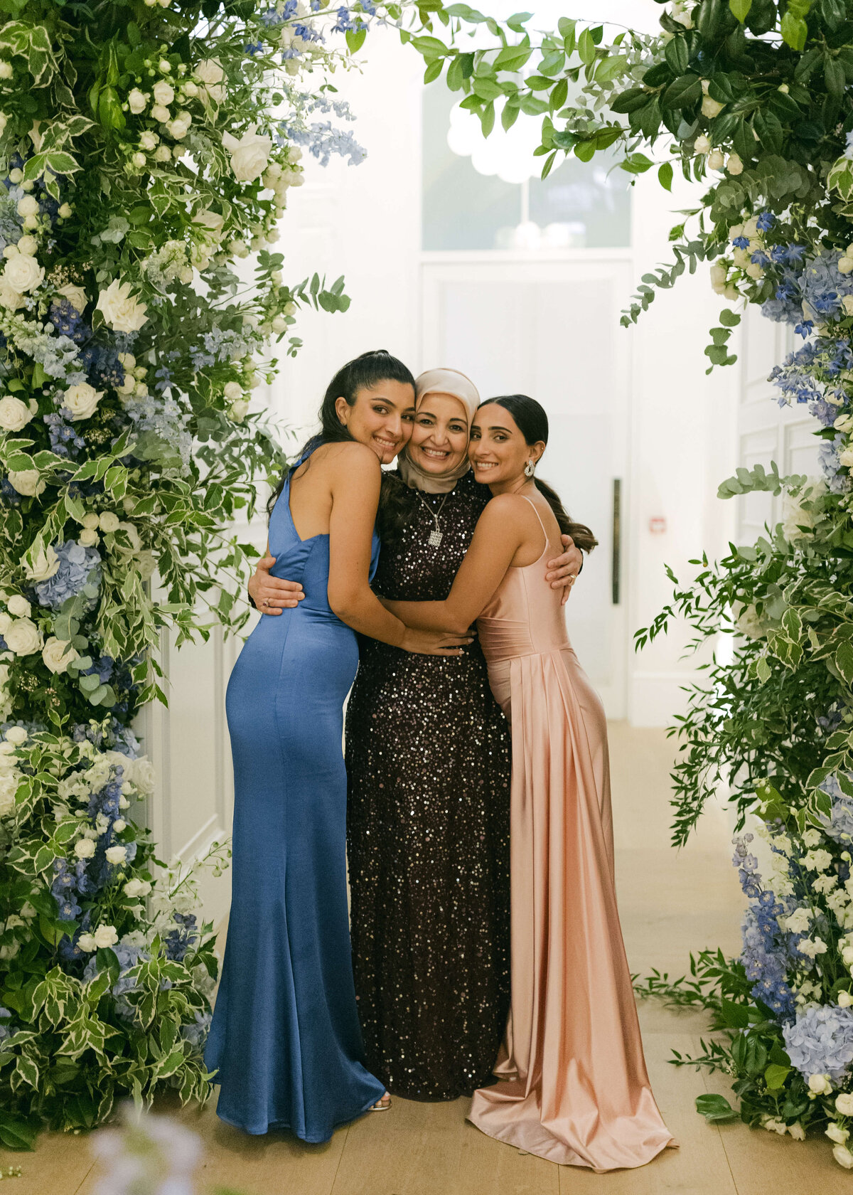 Noor-Tumi-Wedding-Spring-Somerset-House-Chloe-Winstanley-Photography-725