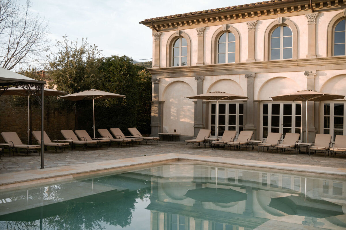 Italian wedding venue with pool