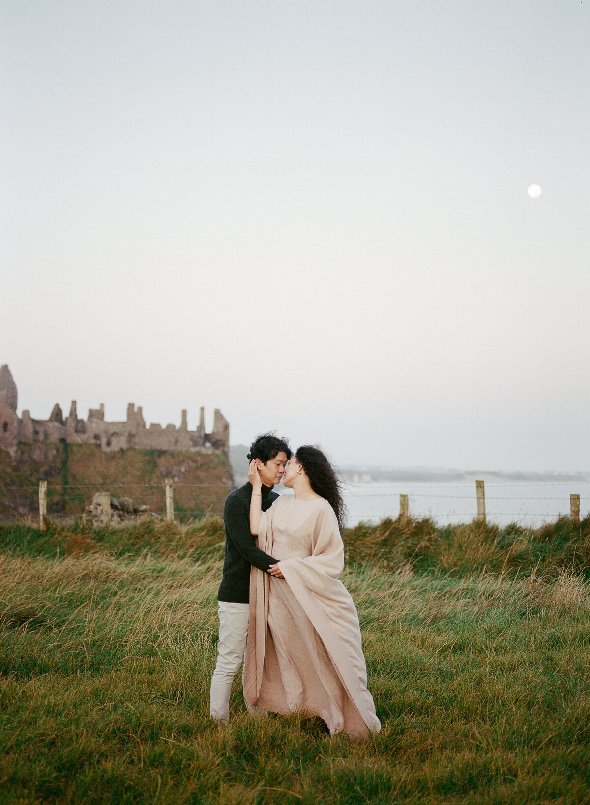 Vanessa & Terry - Dunluce Castle Ireland - Kerry Jeanne Photography - 36