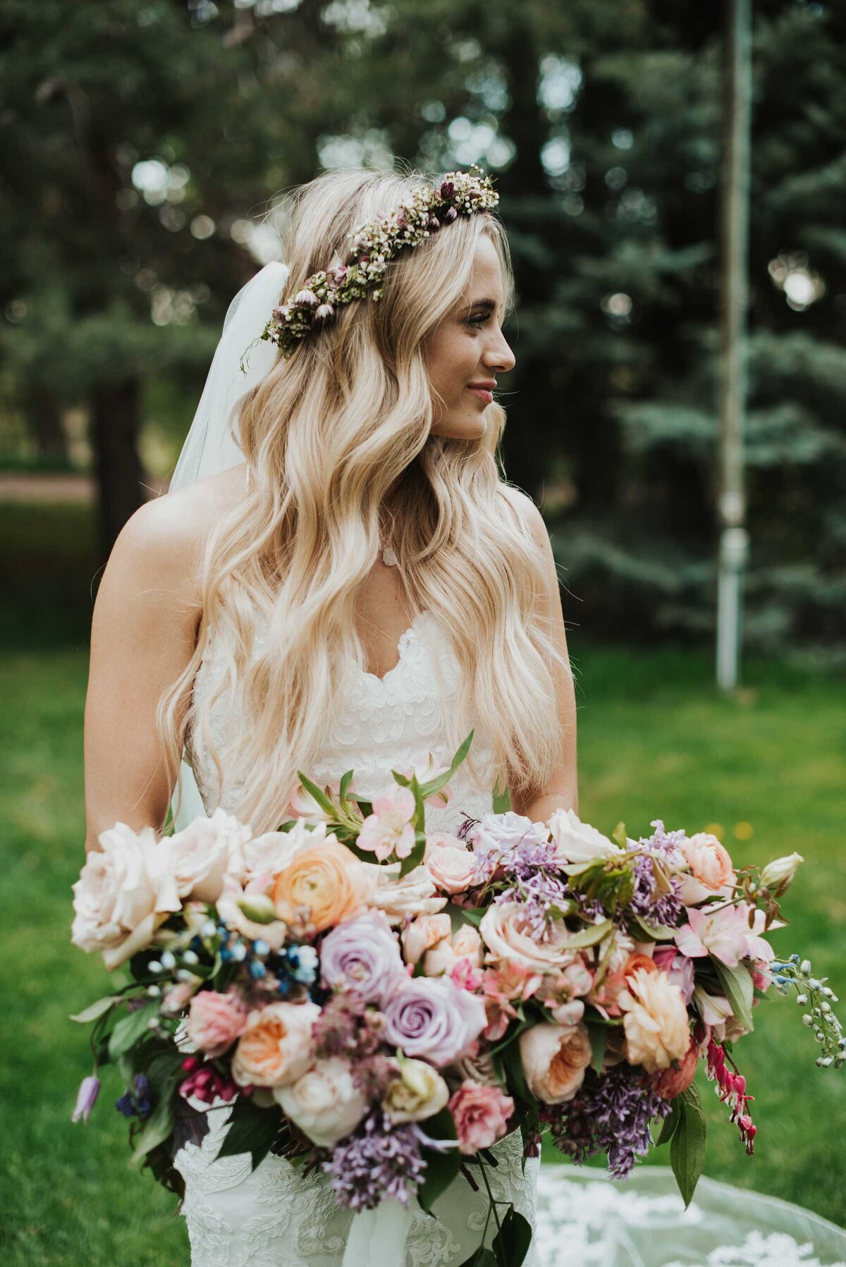 bride-with-bouquet-utah