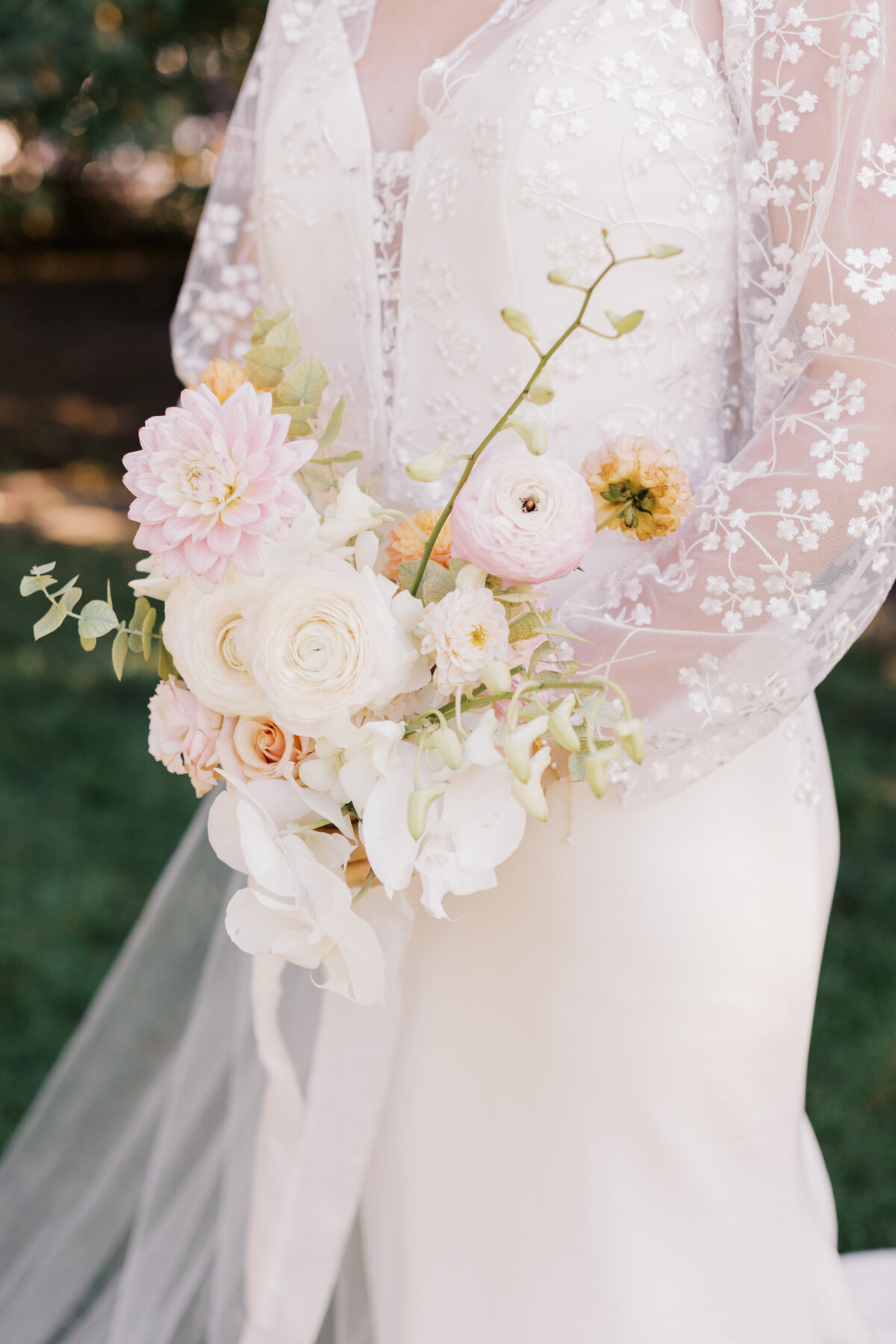 Gabriella & Connor Wedding Sneak Peeks-73