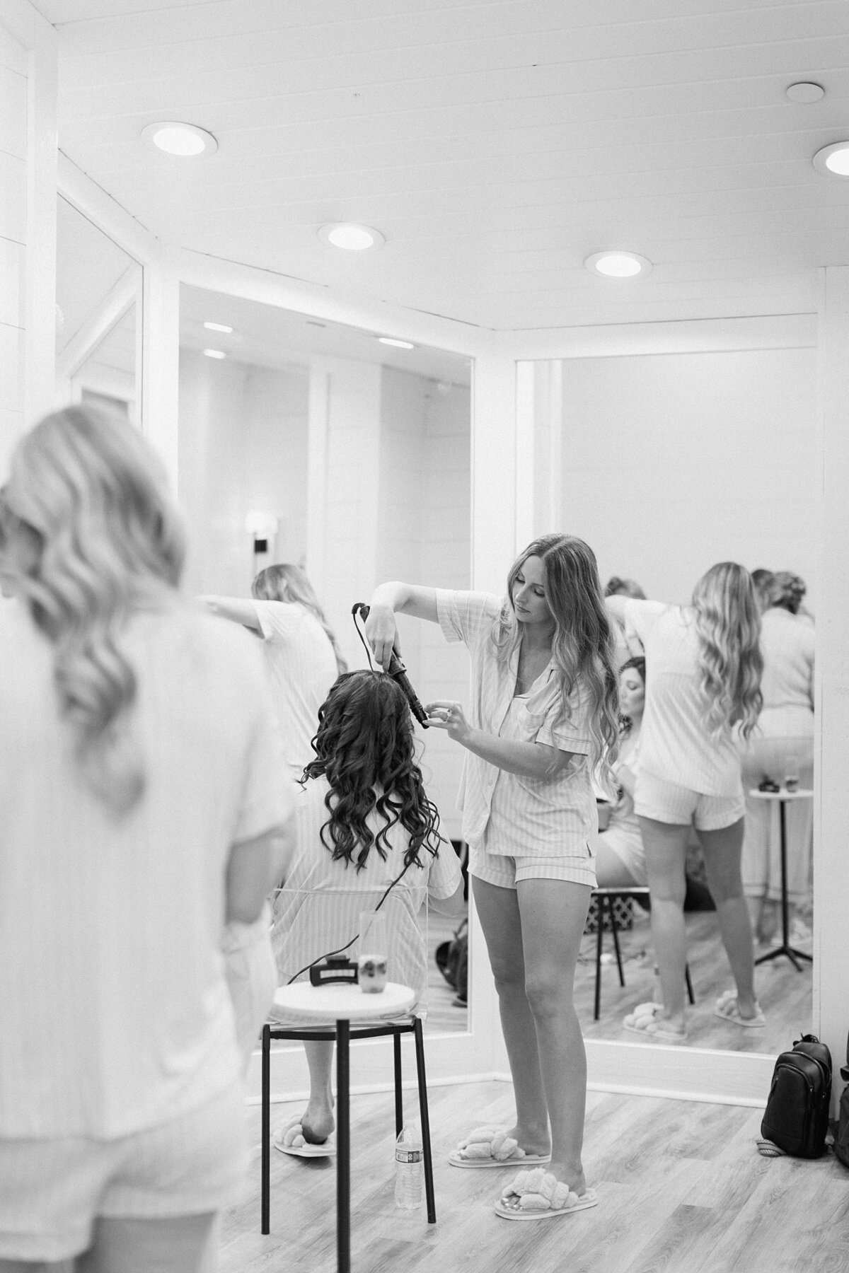 danielleandaaronsfarmhouseweddingkristinnicholephotography7
