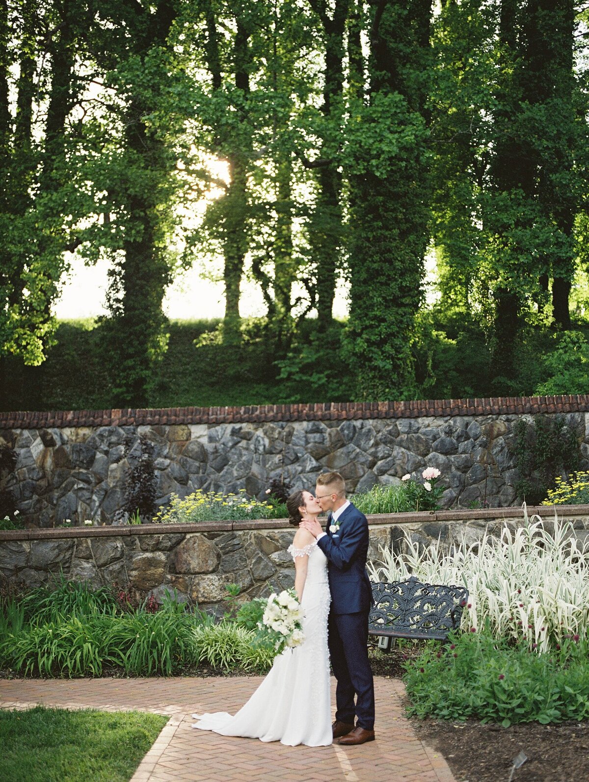 Casie-Marie-Photography-Biltmore-Asheville-NC-Hybrid-Wedding-Photographer-2023-41