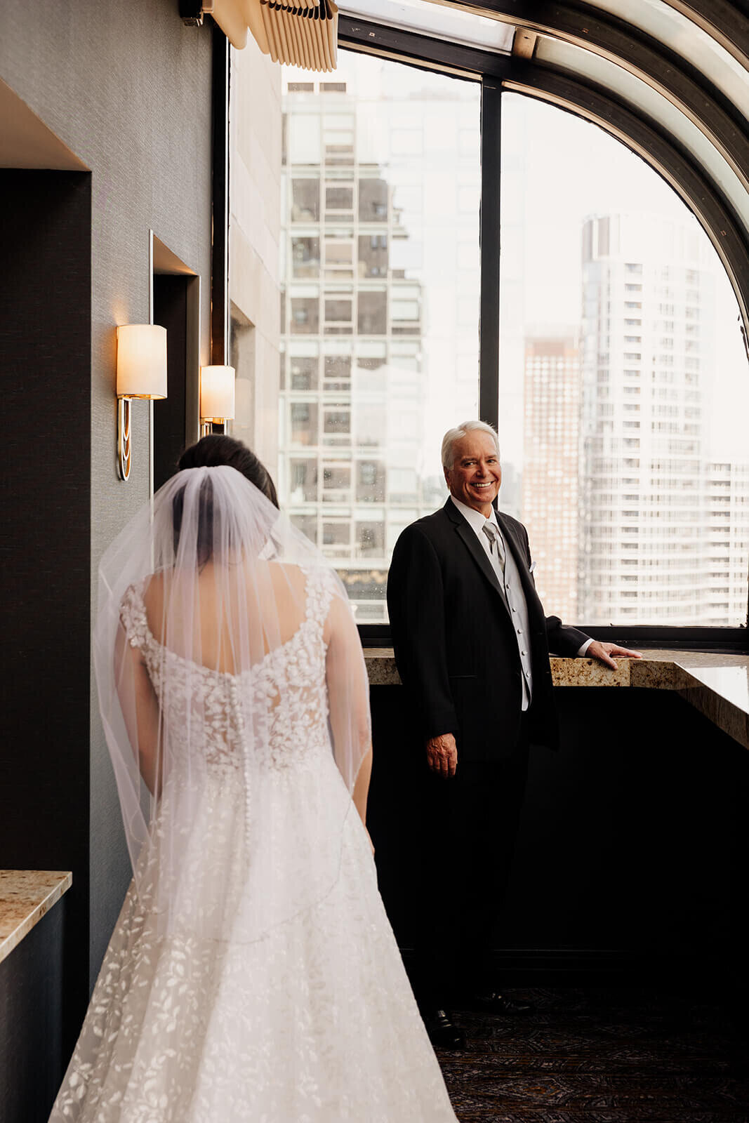intercontinental-hotel-chicago-wedding-downtown-loft-008