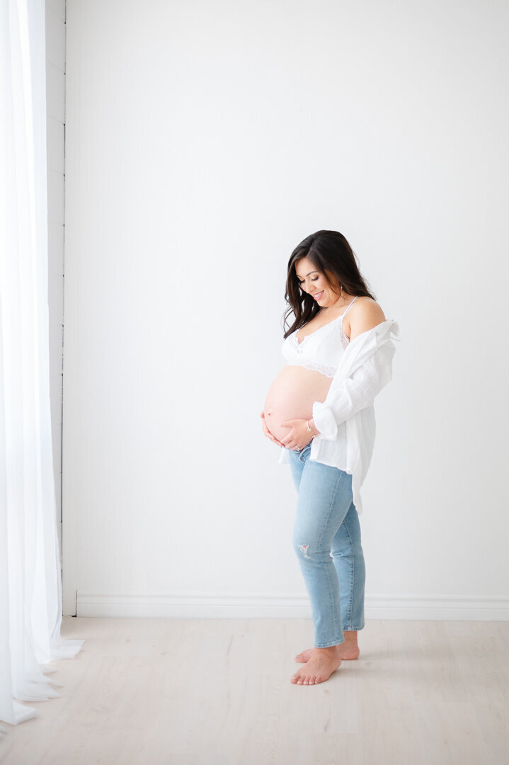 maternity photographers nwa-8660
