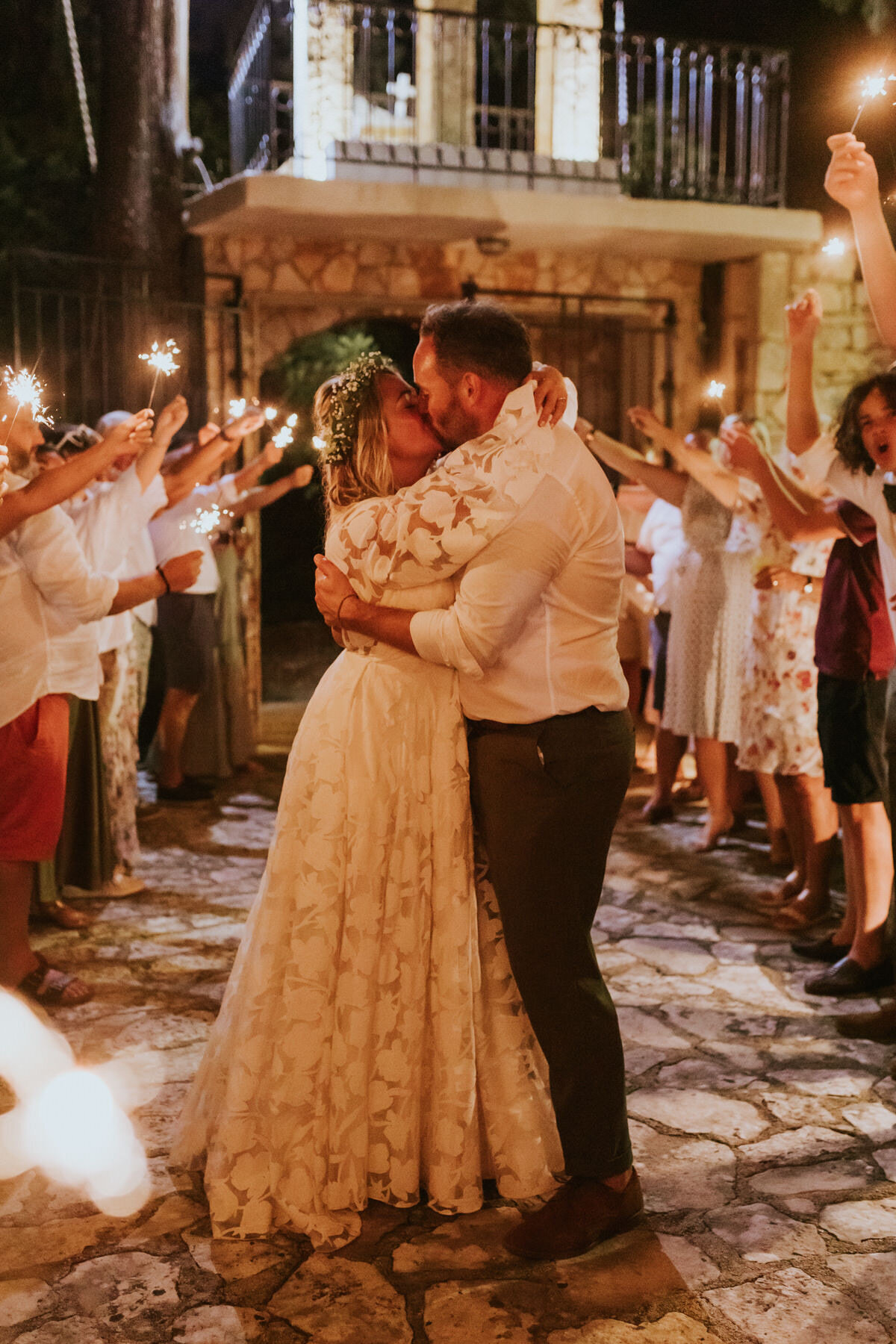 Kellyandsam_kefaloniawedding_dorsetweddingphotographer_lauradeanphotography-120-1