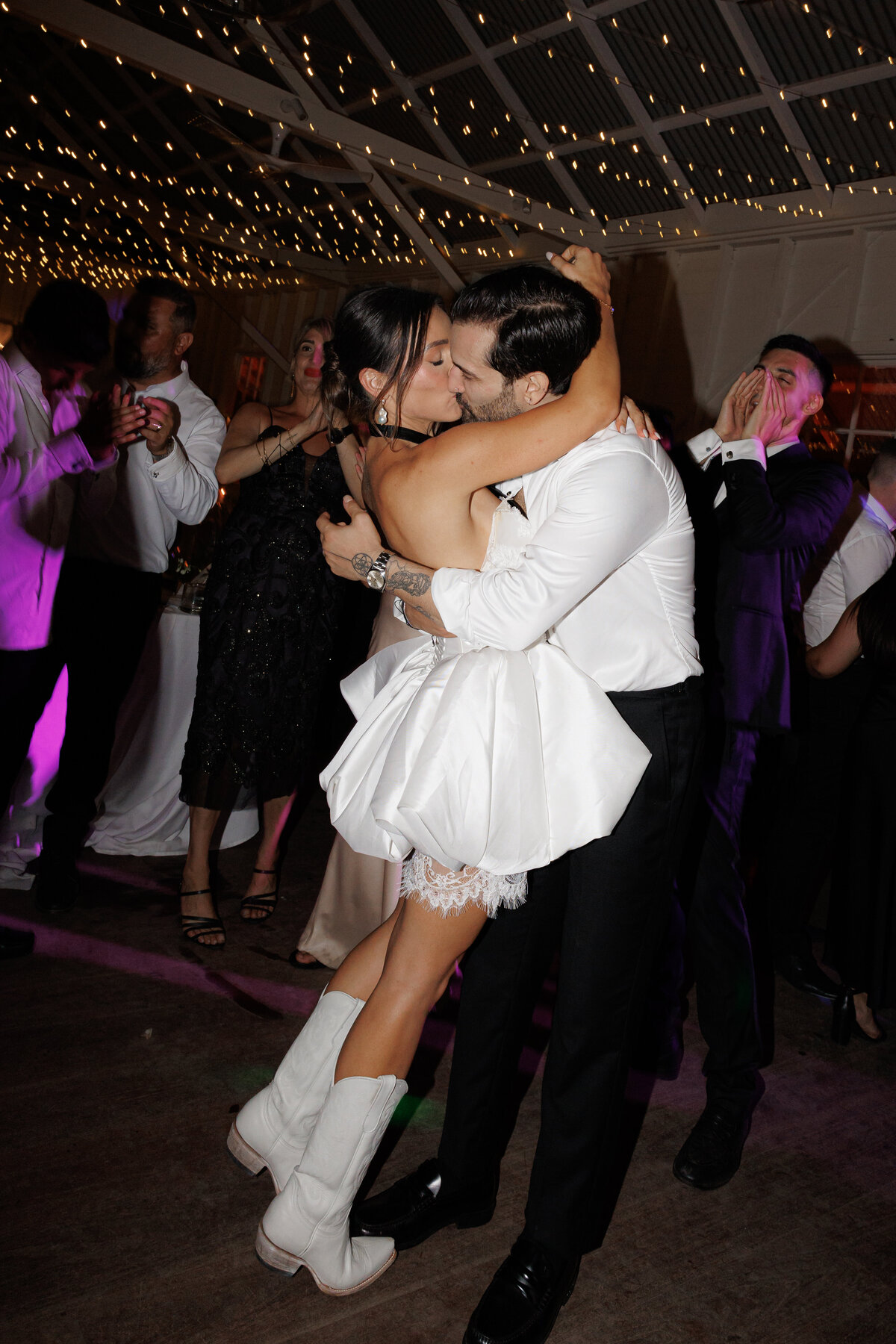 MNW SaltAtelier_SydneyWeddingPhotographer_12Micron_MadeleineNicholas_76