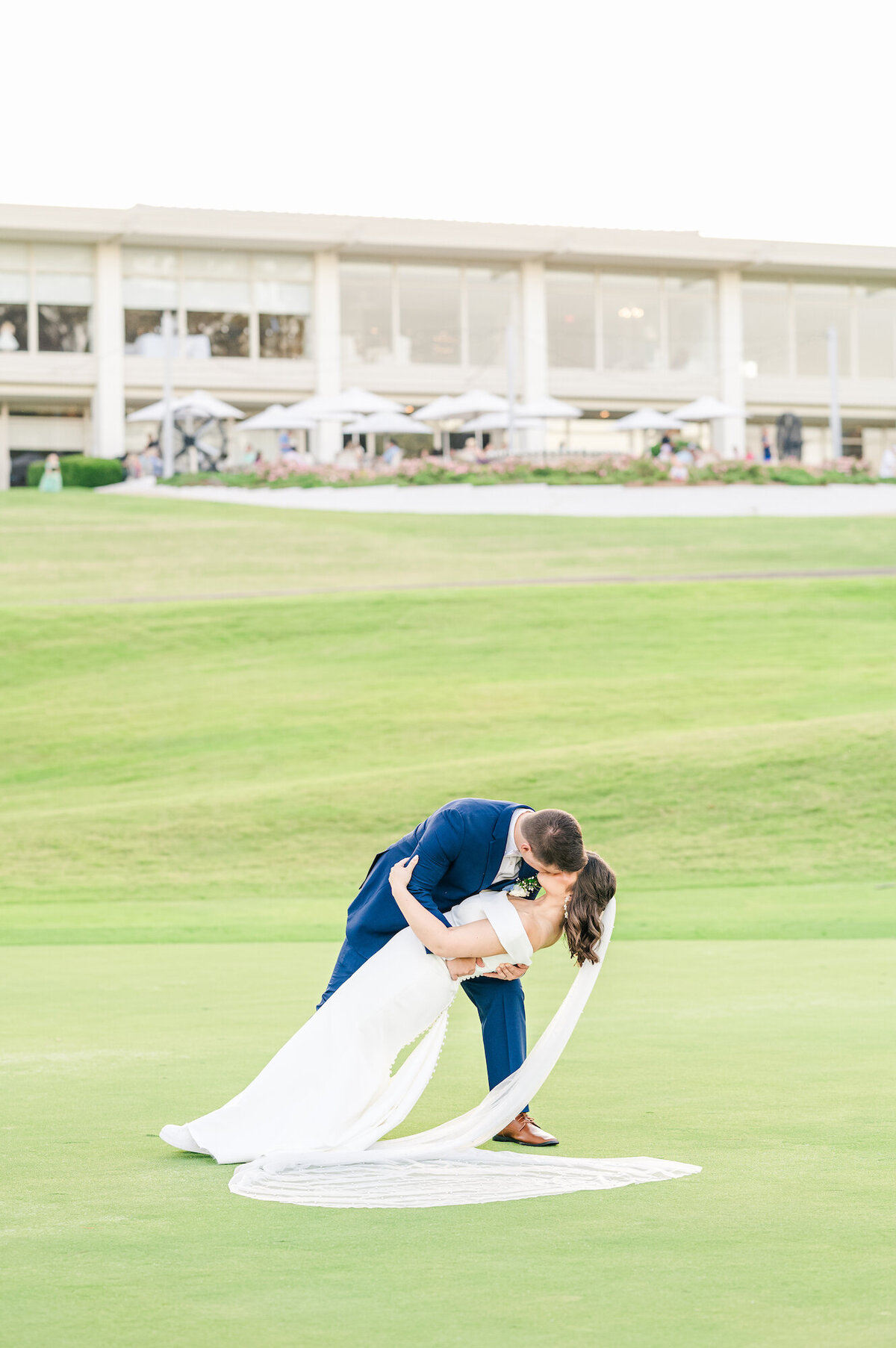 country-club-of-jackson-mississippi-wedding-55