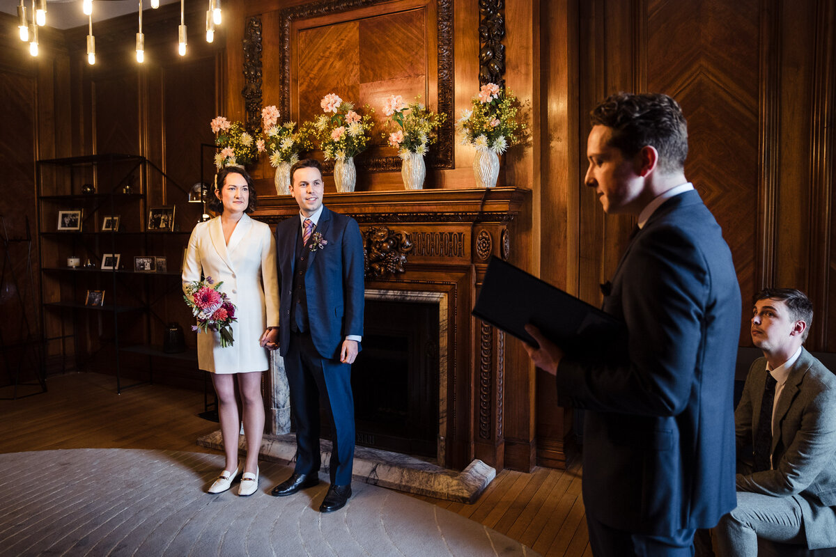 intimate-london-old-marylebone-town-hall-wedding-9