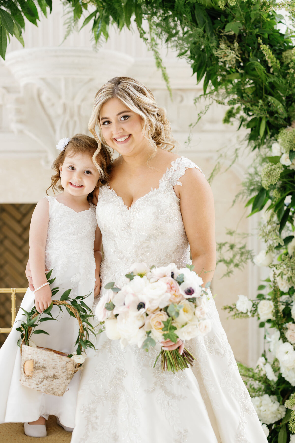 bride-and-flower-girl-white-green-flowers-wedding-florist-connecticut-enza-events