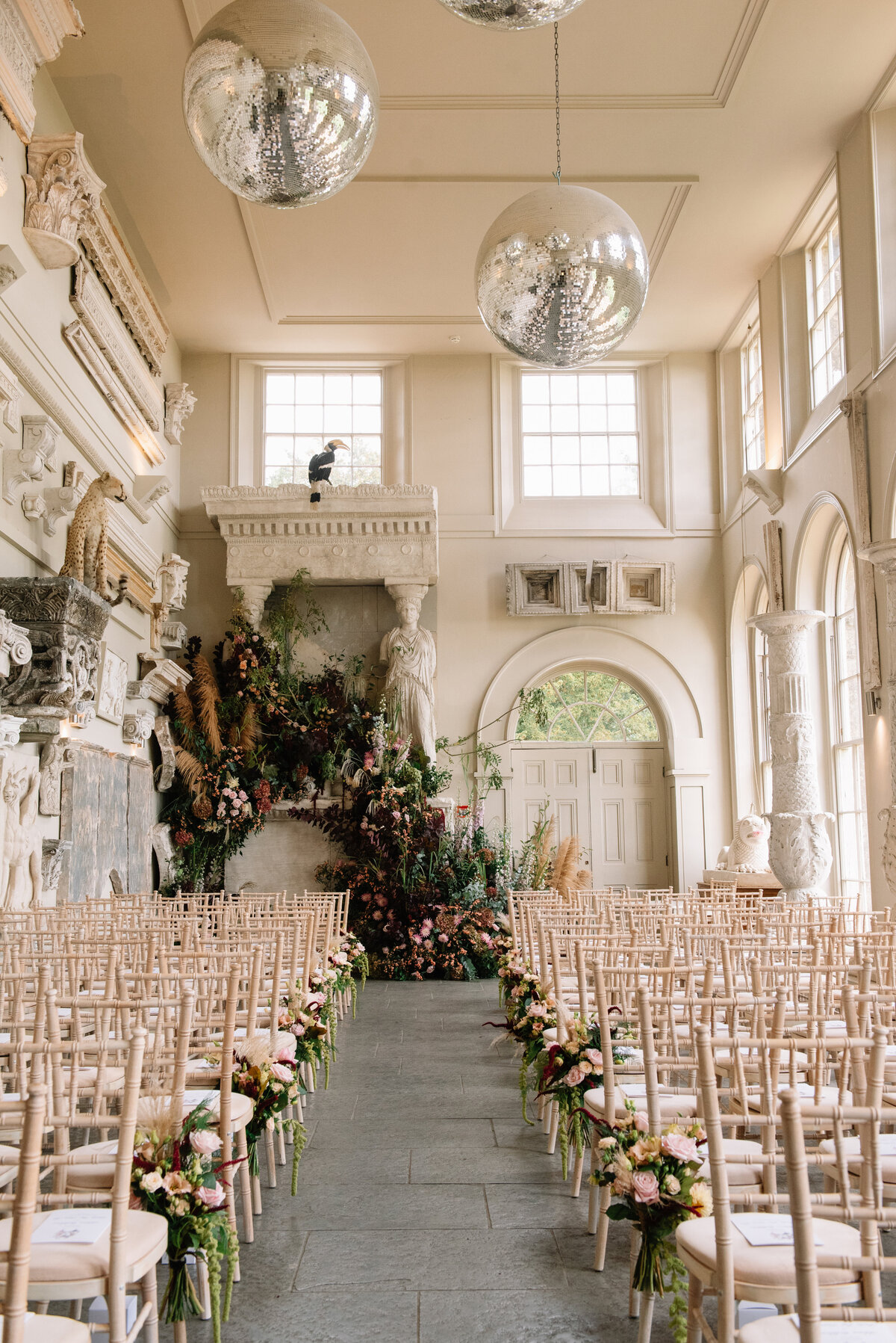 Beautiful aisle for the bride and groom