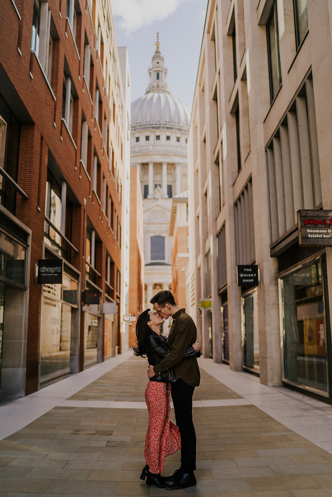 St.Pauls Cathedral_engagement_photographer_AR-2_websize