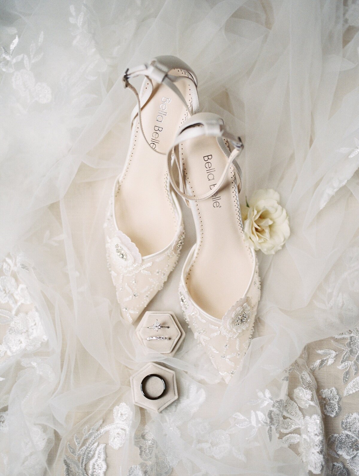 Humes-Merrimon Wynne House-Wedding-Raleigh North Carolina-Casie Marie Photography-FILM-10