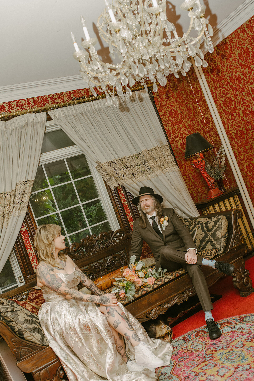 toronto-city-elopement-darling-mansion-wedding-photogrphy-intimate-modern-stylish-2489