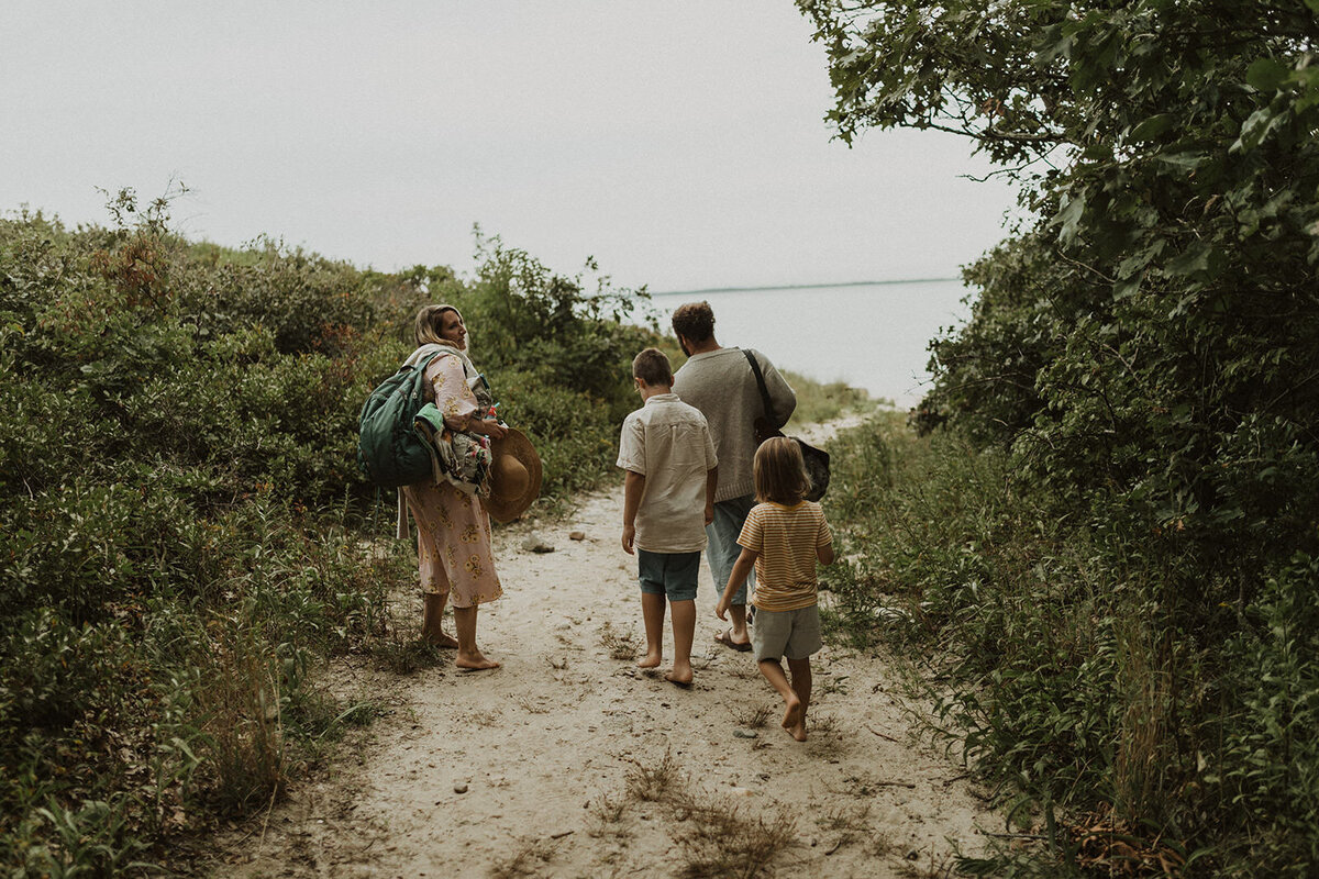 Martha_s Vineyard_Family Session_Gardners_008