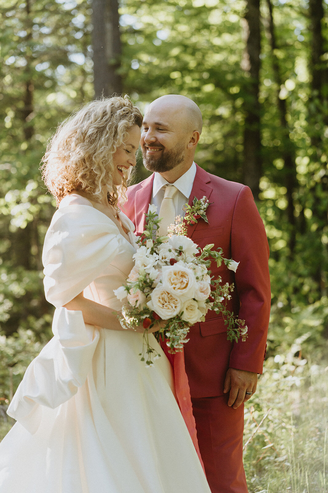 Danielle-Aisling_Strawberry_Fields_Elopement_Ottawa-34