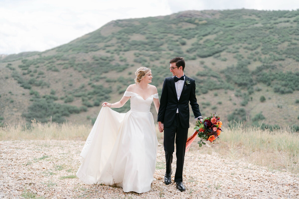 blue-sky-ranch-park-city-mountain-summer-wedding-pepper-nix-2119-0585