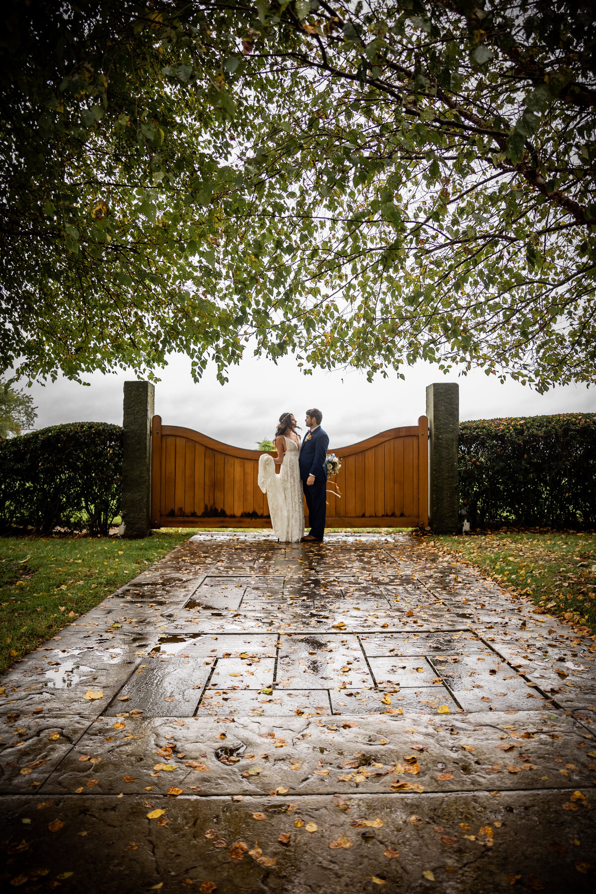 Bridal photograph at Saltwater Farm Vineyard, Stonington COnnecticut.
