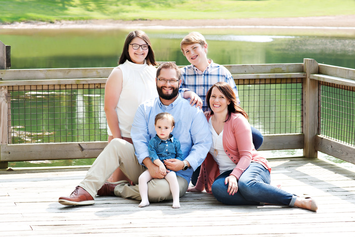 lansing michigan family portraits at the park by the river