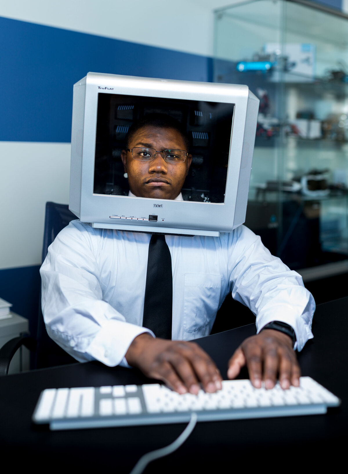 Charleston-Downtown-Tech-IT-Business-Personal-Branding-Editorial-Portrait-Aquarium-Warf-Computer-Engenier-Gaming-Designer-Silicon-Harbor