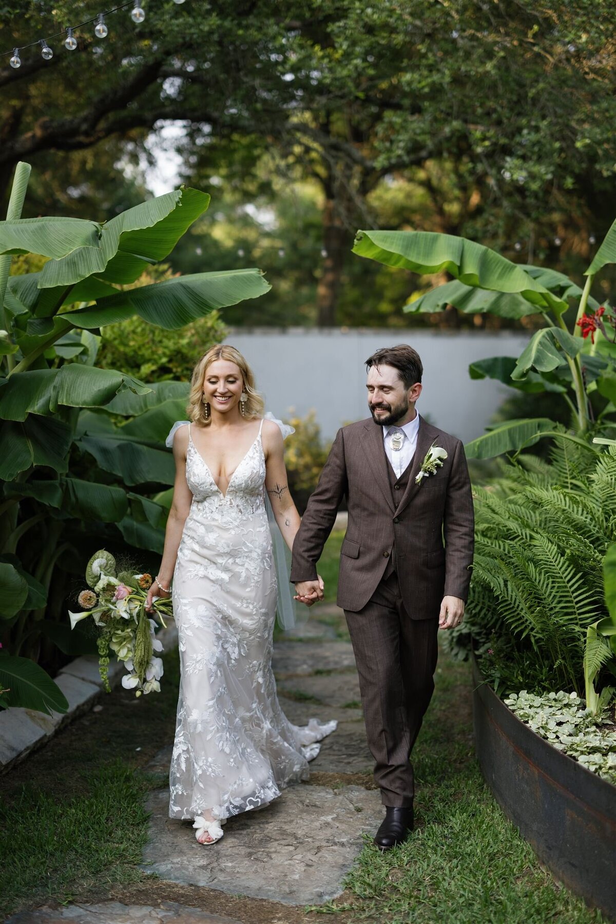 Hummingbird-House-Garden-Party-Wedding-Austin-Texas-Colette-Elyse-Photography-880_websize