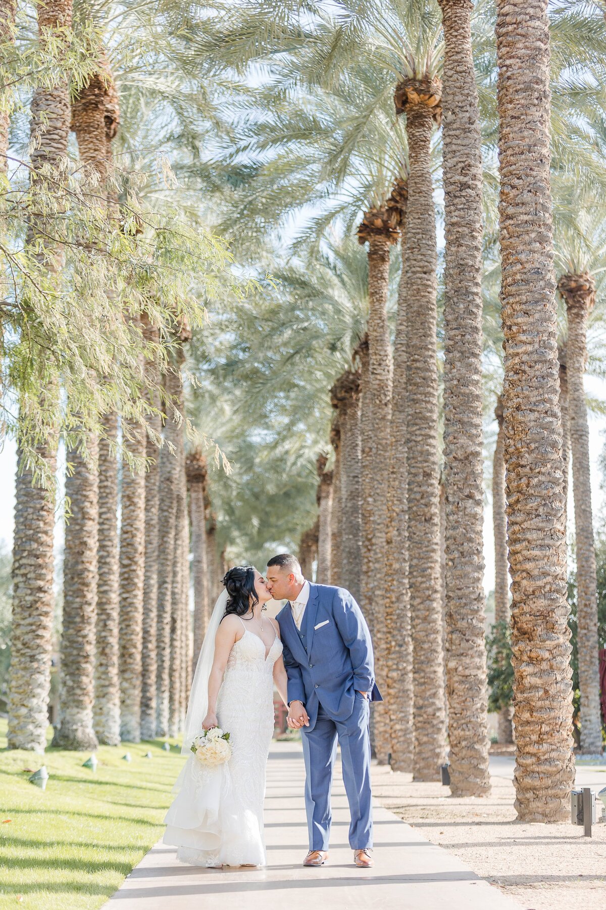 Affordable-Wedding-Photographer-JW-Marriott-Desert-Ridge-1201