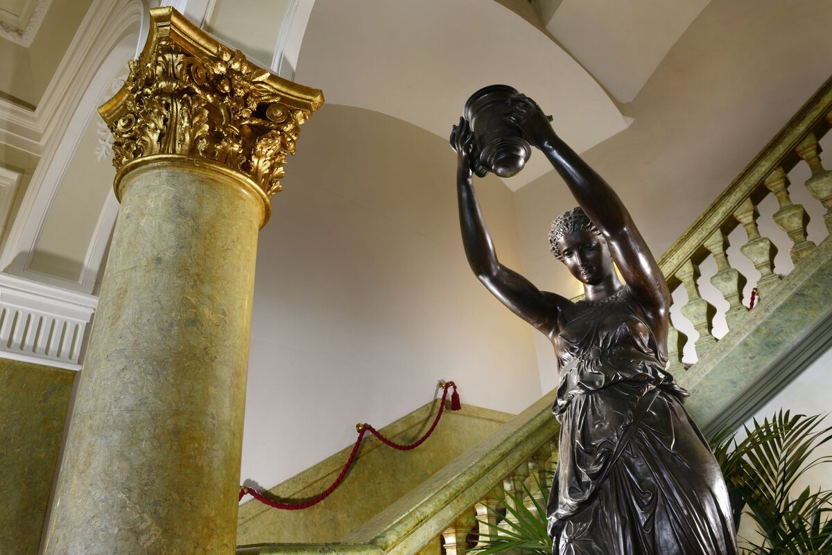 Waterstone - Royal Hotel Sanremo - Sanremo - Luxury Boutique Hotel - 11 stairs