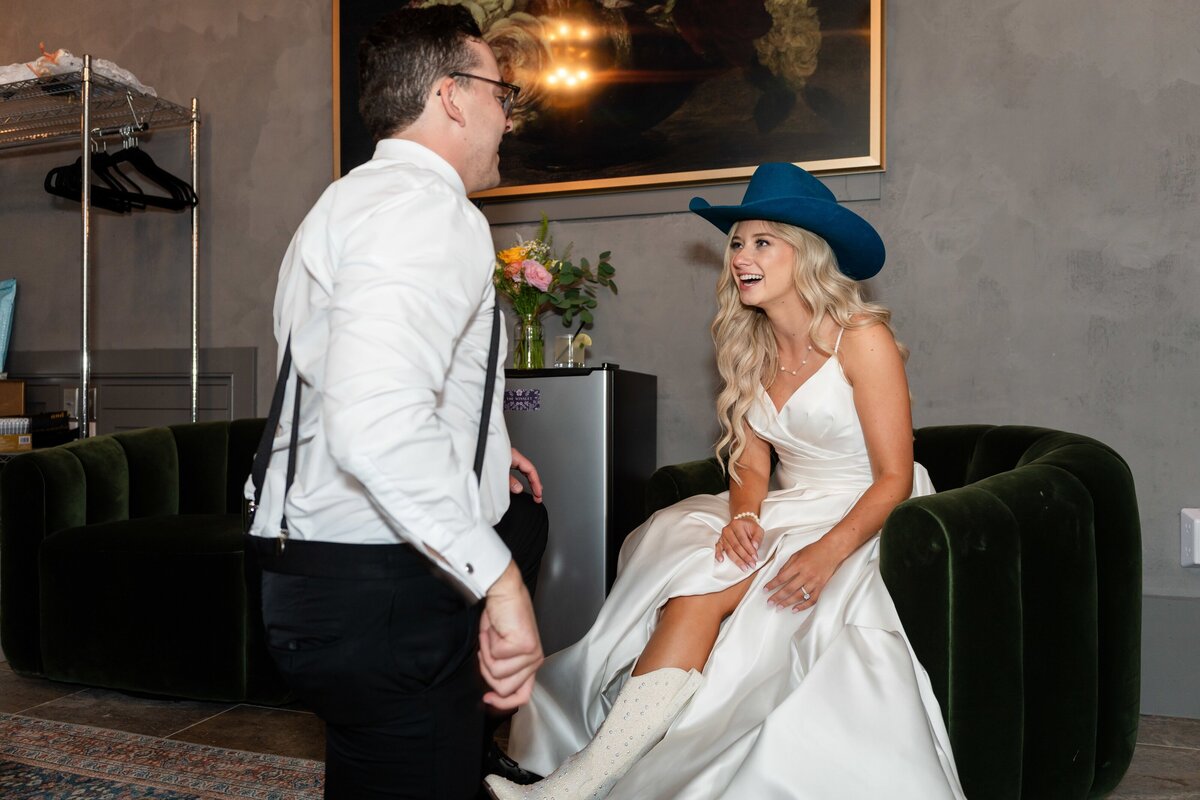 678963272deef4003a285449_Wilkes Wedding-6170.jpg