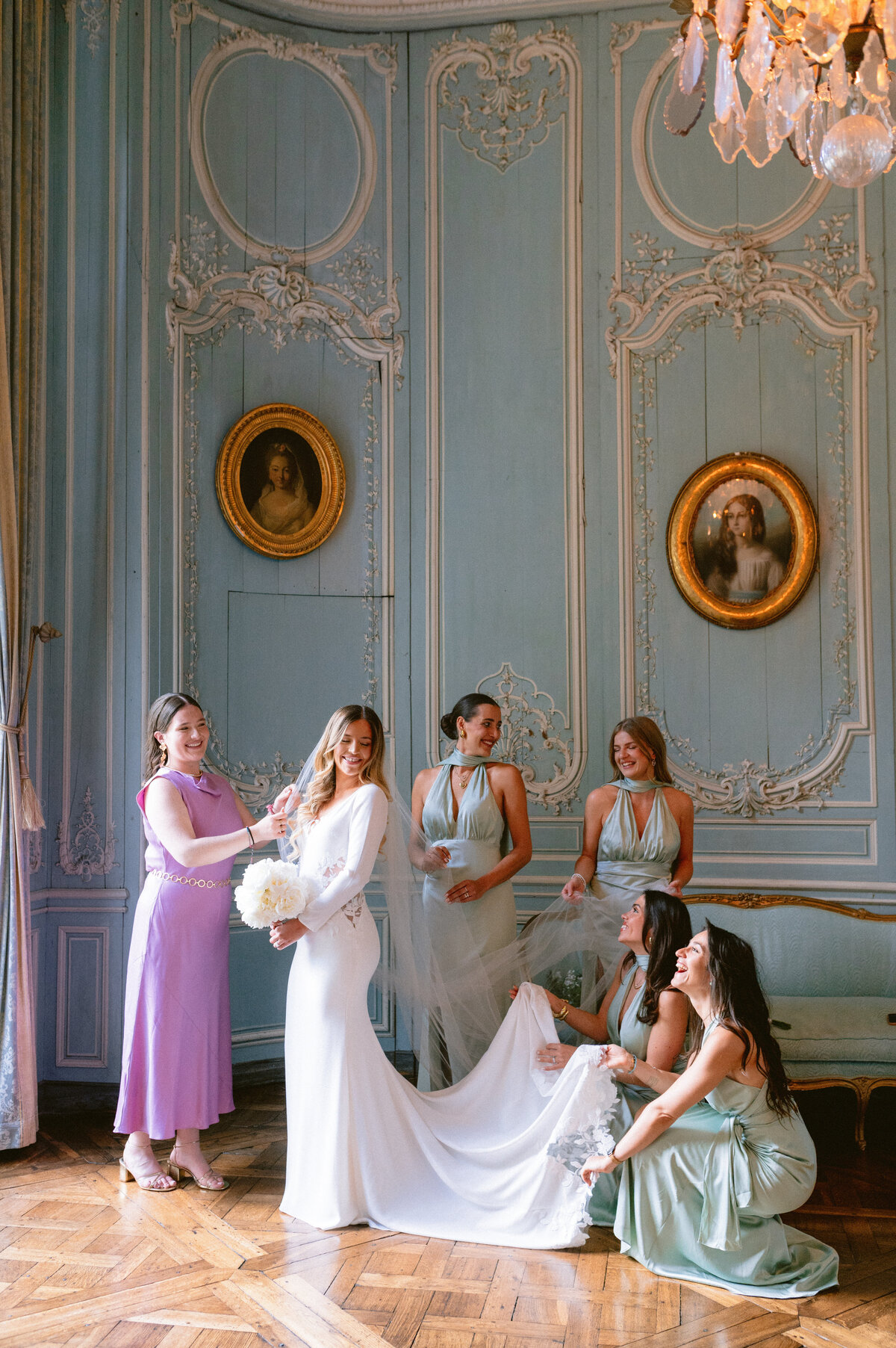 Mariage château de Champlâtreux Paris Photographe demoiselle d'honneur 