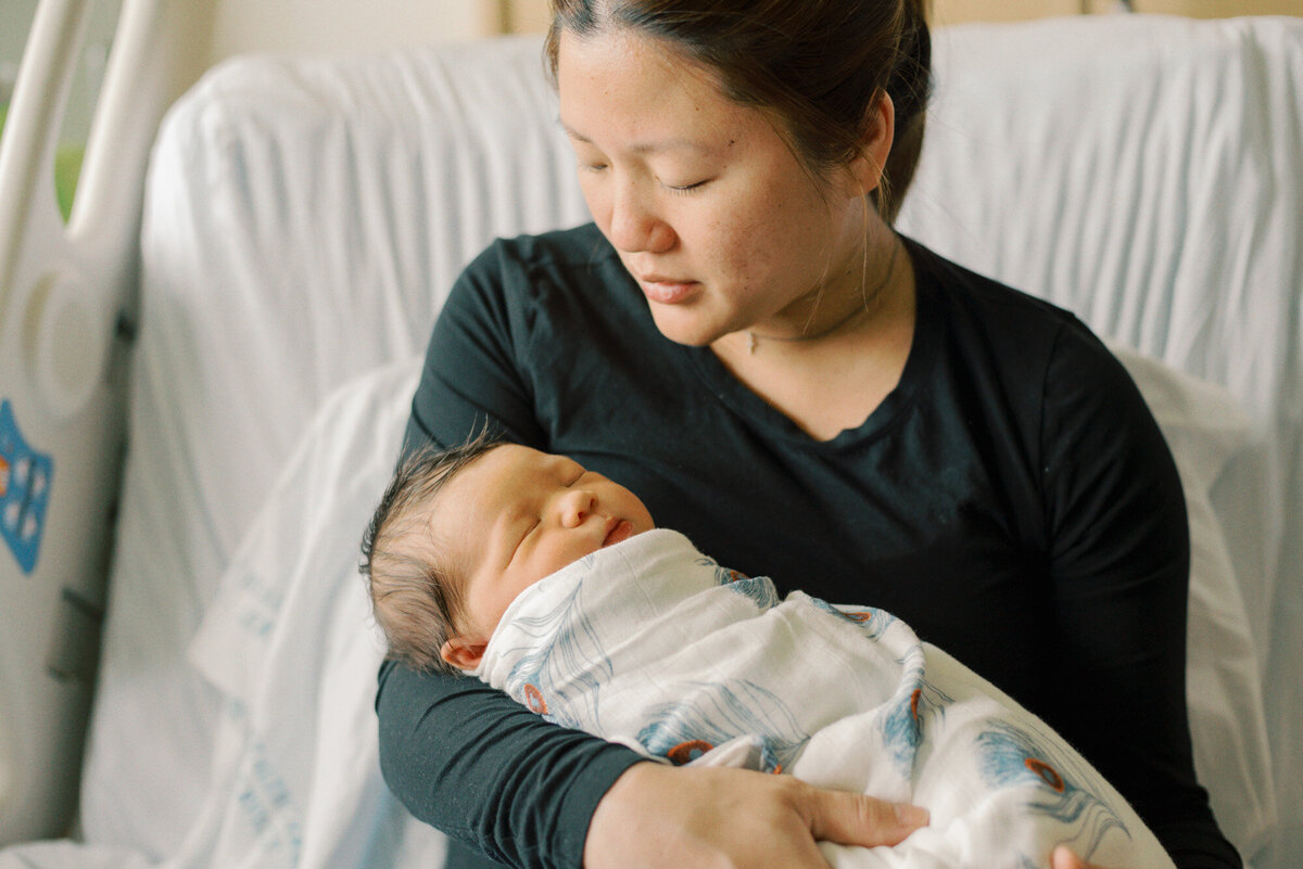 hospital-newborn-photography-9