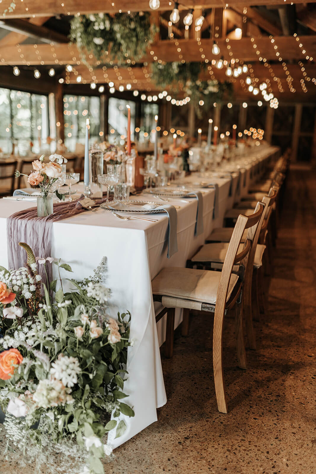 Issy-and-Bella-Floral-Design-Wedding-Florist-Herefordshire-Dewsall-Court-S-J50