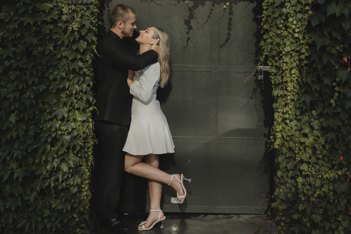 Sara-Canon-Elopement-Downtown-Seattle-WA-Amy-Law-Photography-38