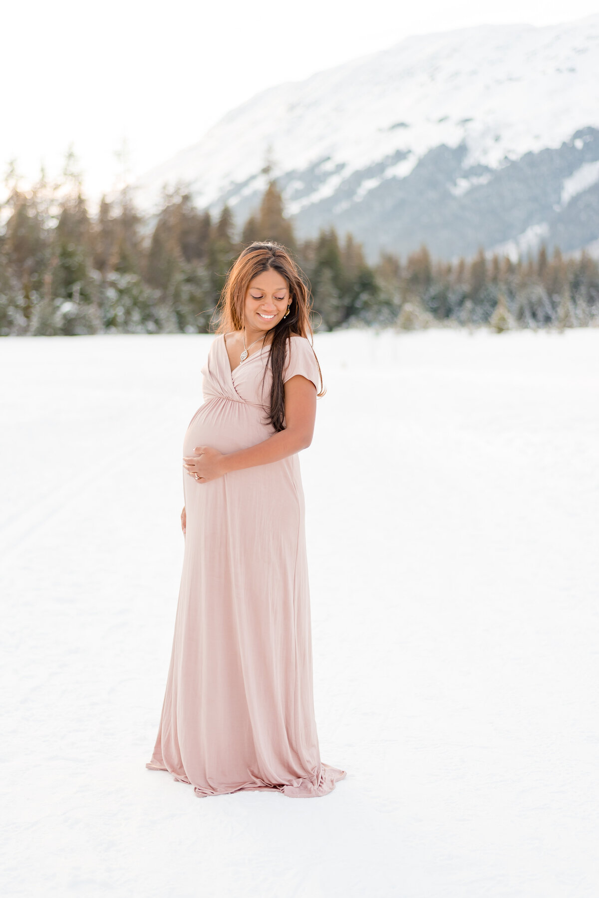 Alaska-Maternity-Photographer-17